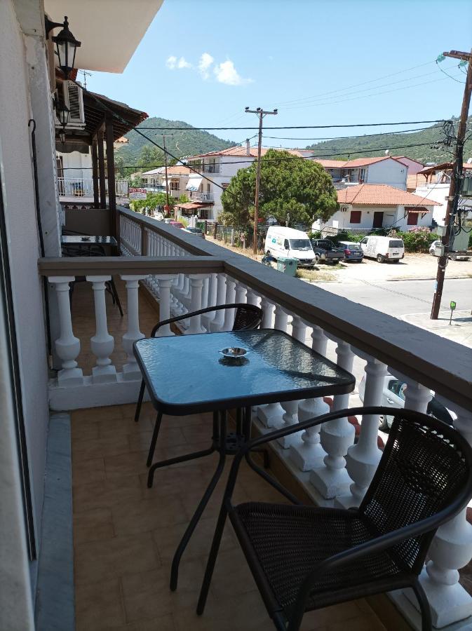 Black Rose Sarti Exterior foto